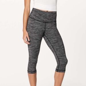 Lululemon Wunder Under Hi-Rise 1/2 Tight Luxtreme 17"